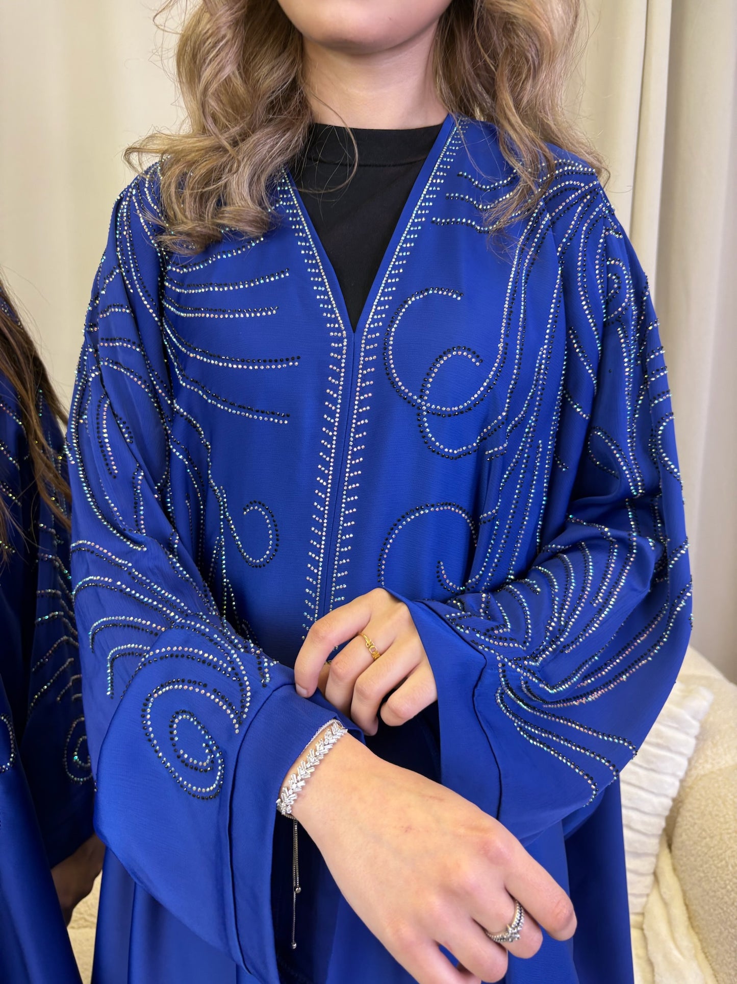 THE ARIHA ABAYA