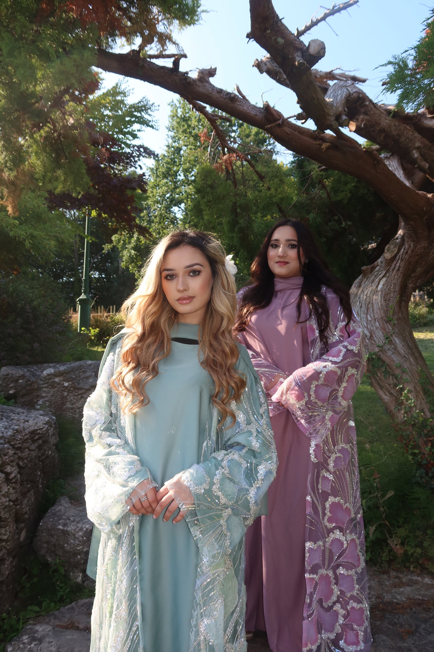 THE VELOURA ABAYA