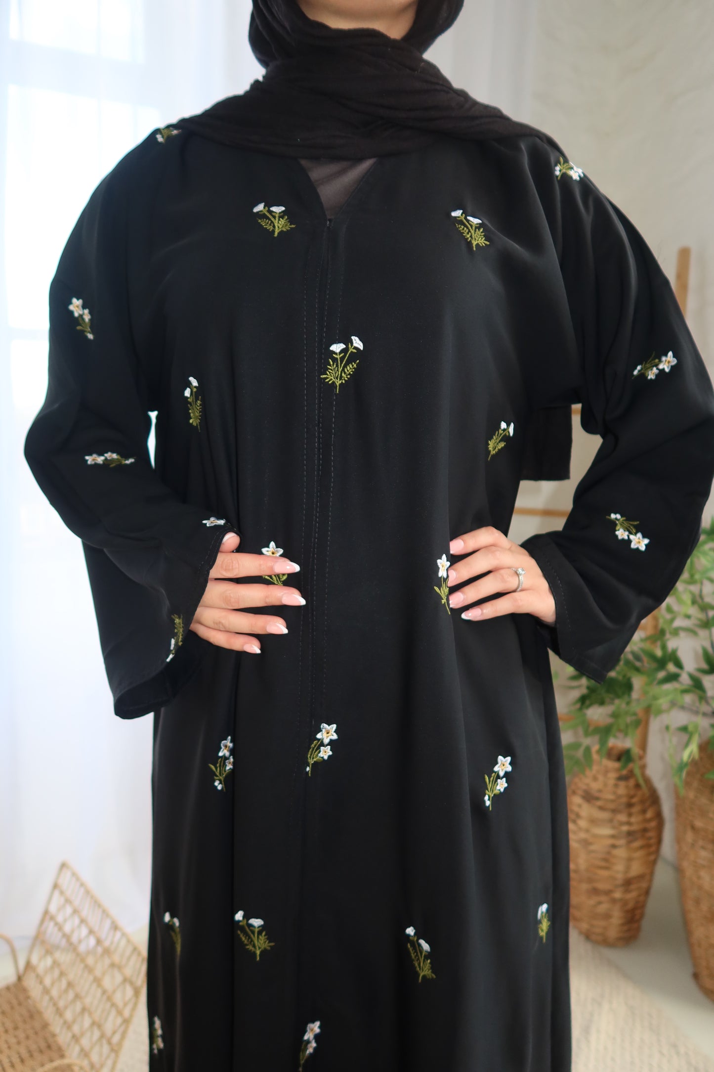 THE DAISY ABAYA