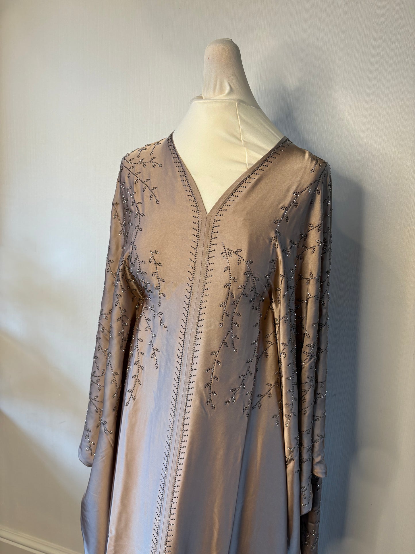 THE MARHA ABAYA FACTORY SECOND