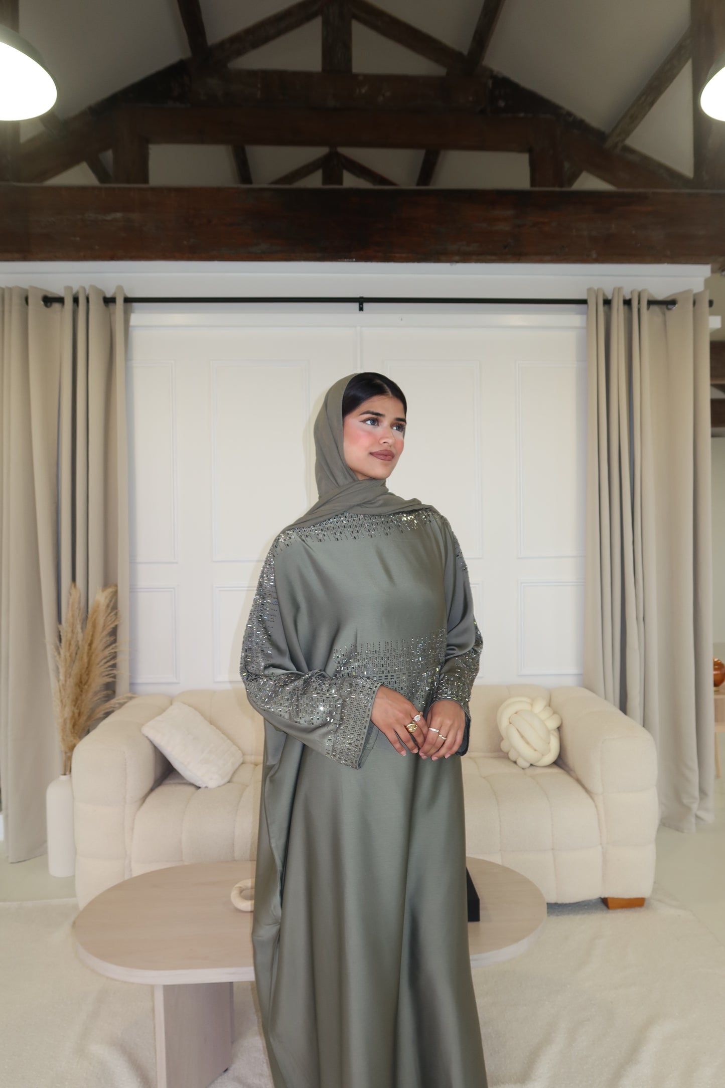 *FACTORY SECOND* BUTTERFLY ABAYA