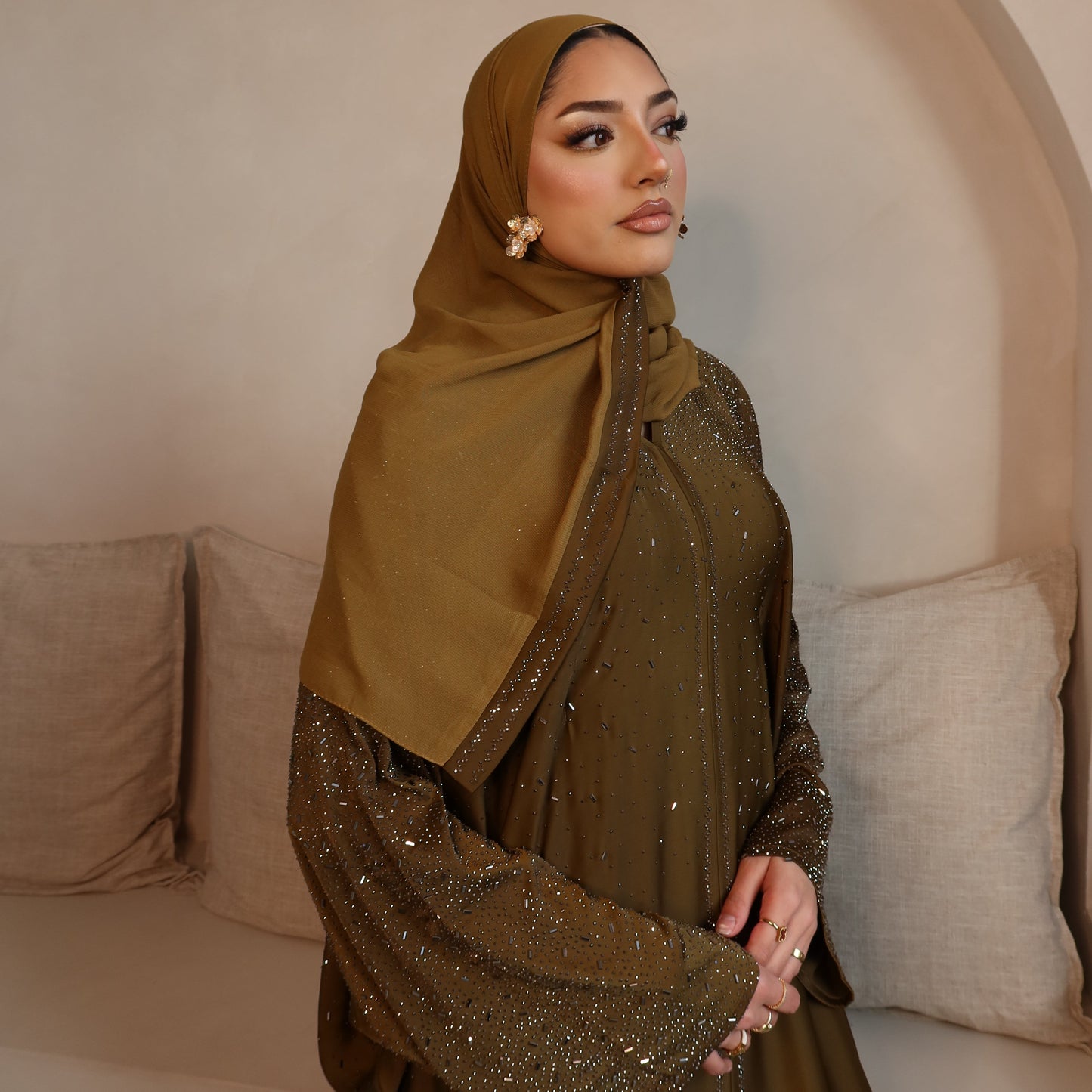 THE ANARA ABAYA