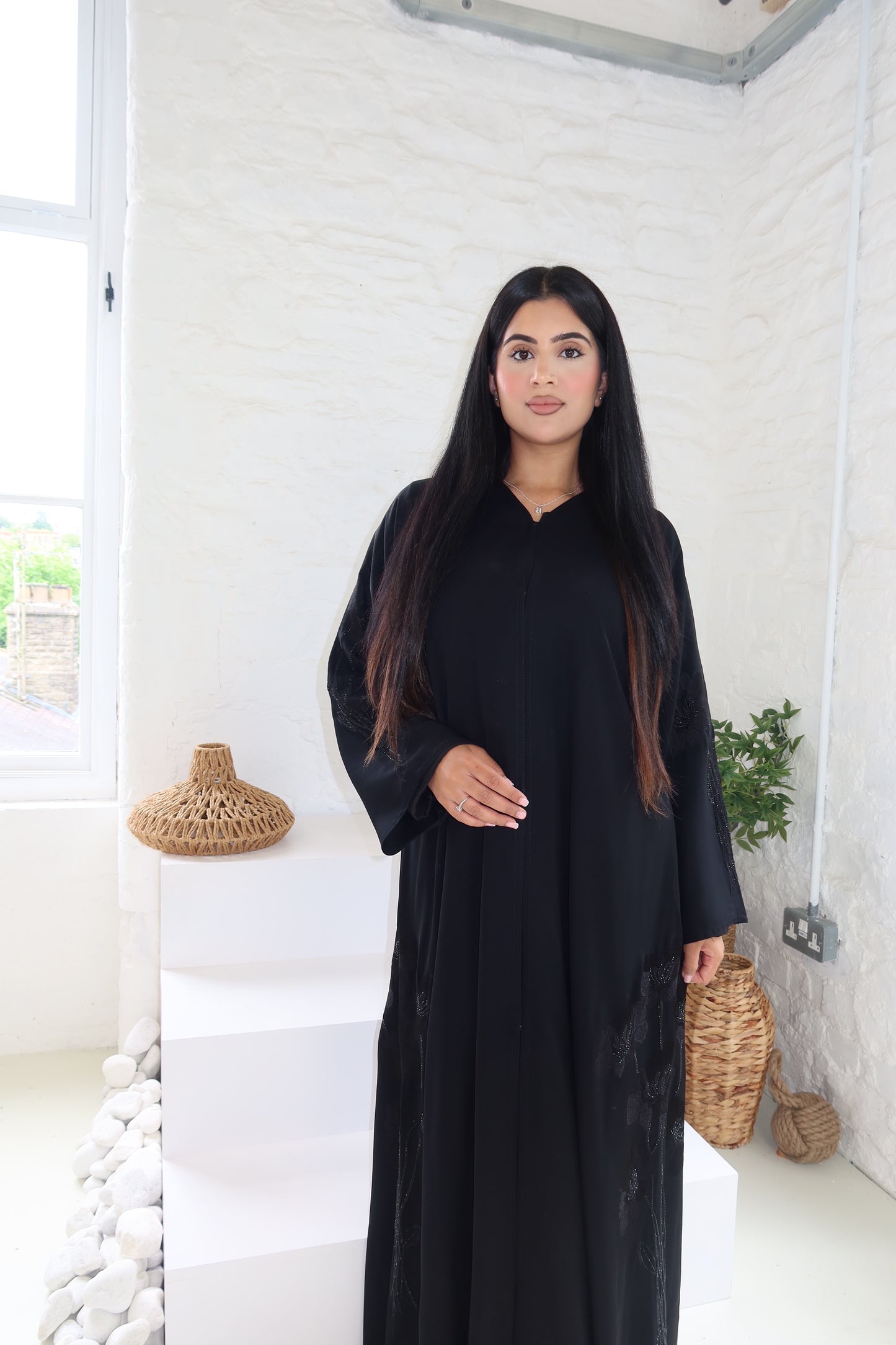 THE HEENA ABAYA