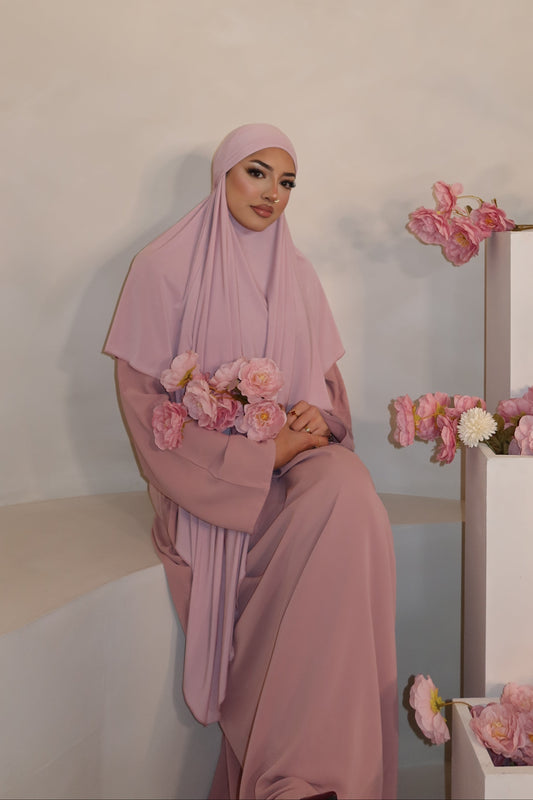 THE KHIMAR SET