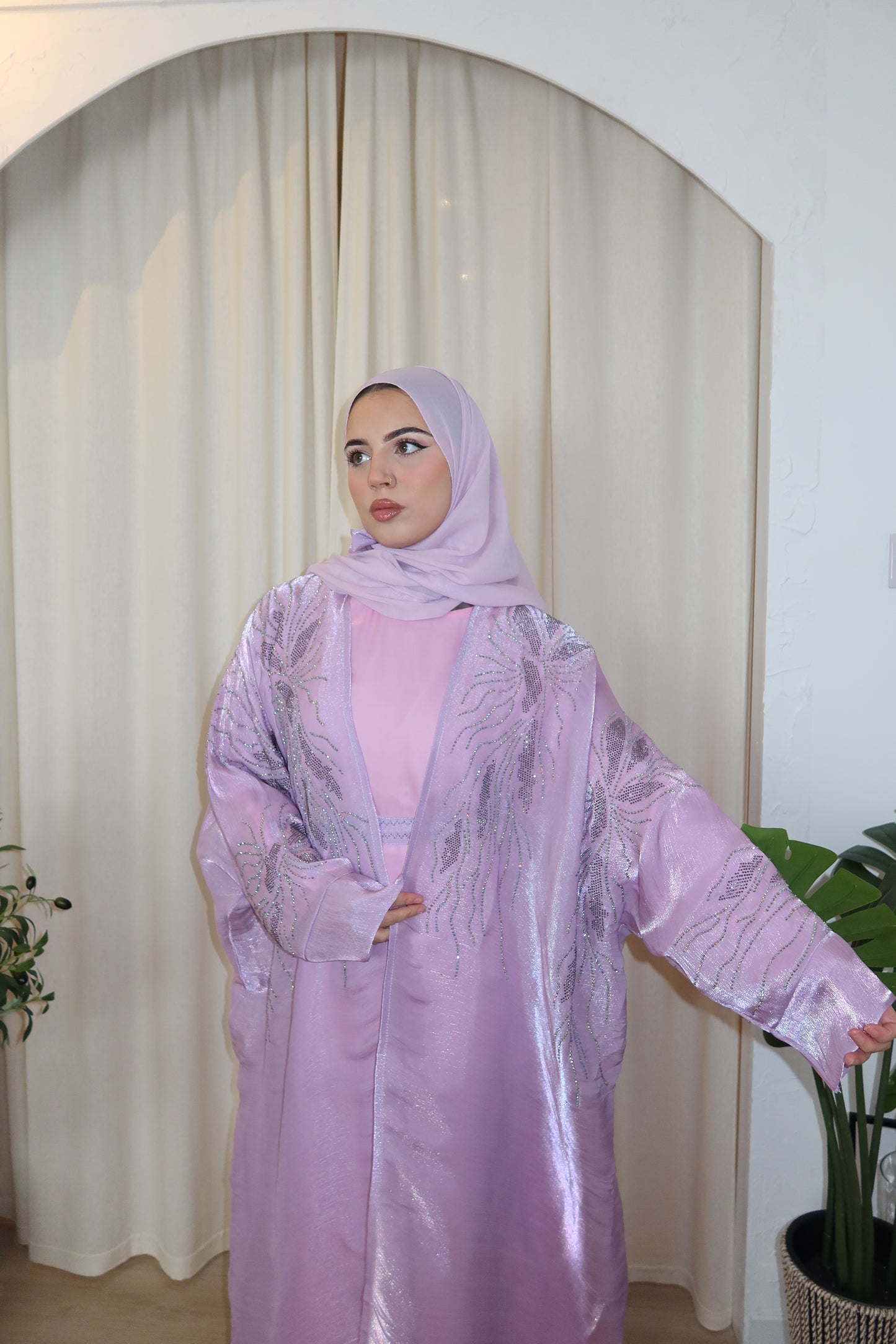 THE LIYAH ABAYA