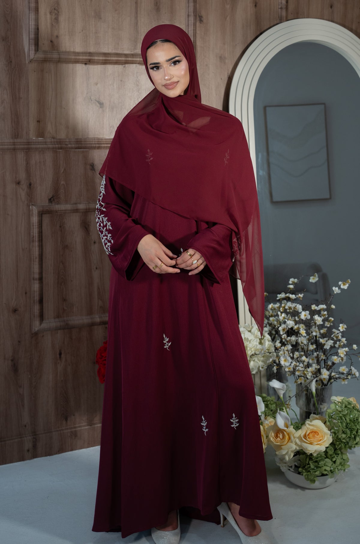 THE NOOR CLOSED ABAYA