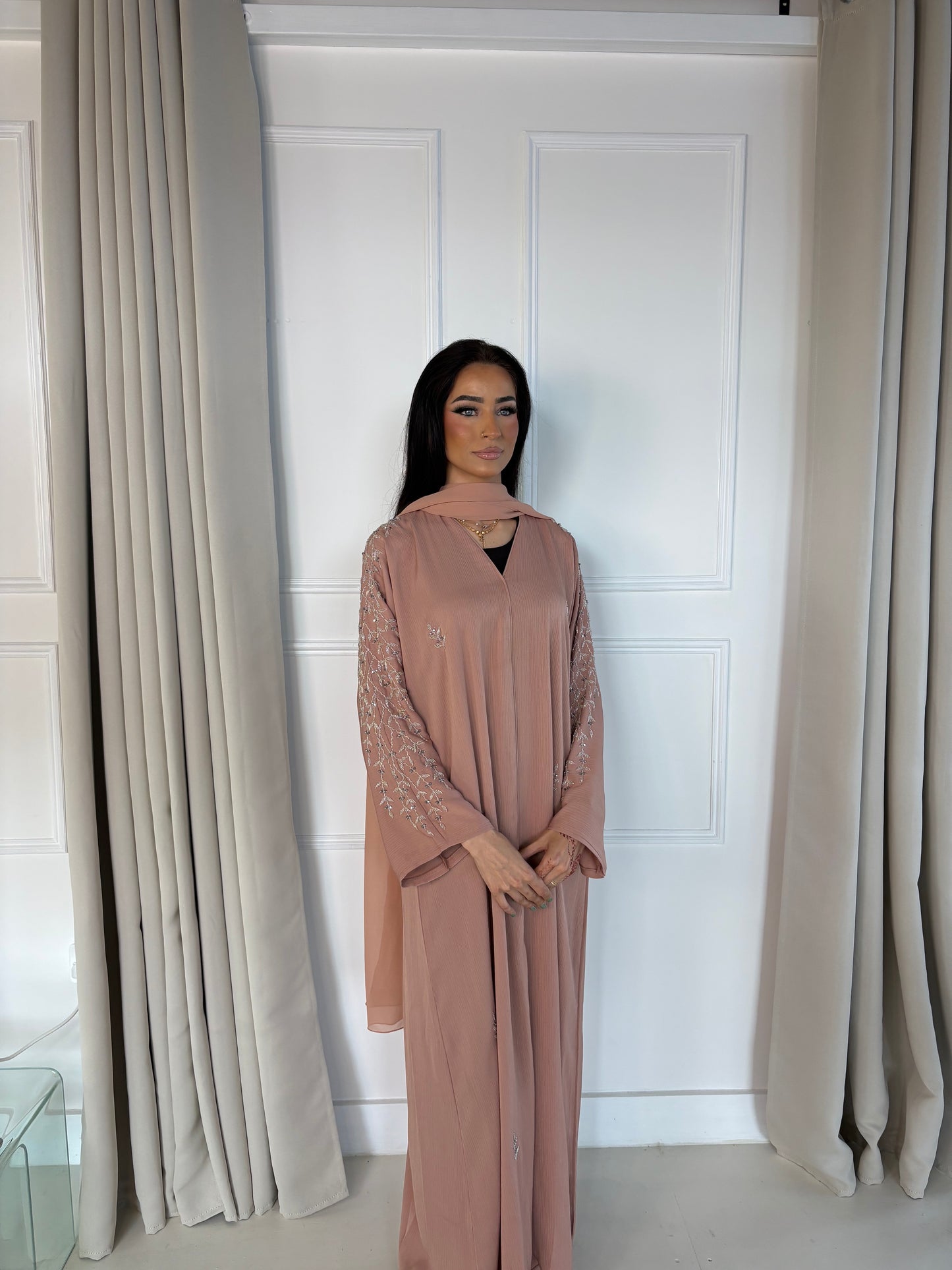 THE NOOR CLOSED ABAYA